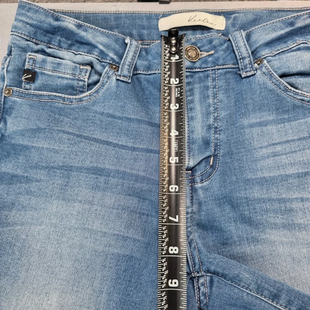 KanCan Womens Medium Wash Denim Bermuda Shorts Mid Rise Stretch Size 5 (26)